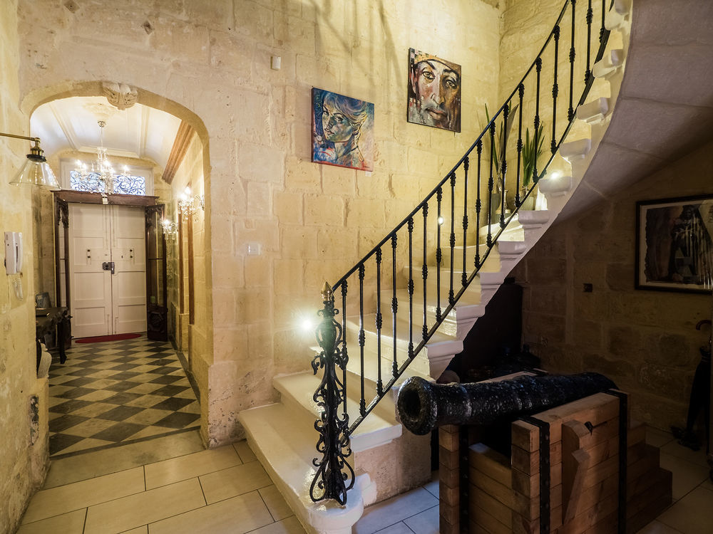 Julesy'S Bnb Cospicua Exterior photo